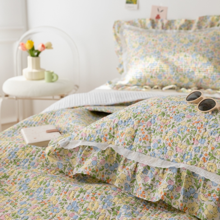 91家纺网 家纺一手货源 找家纺 淑女公社家纺 2022新款纯棉13372韩版镂空小花边床盖 春色满园