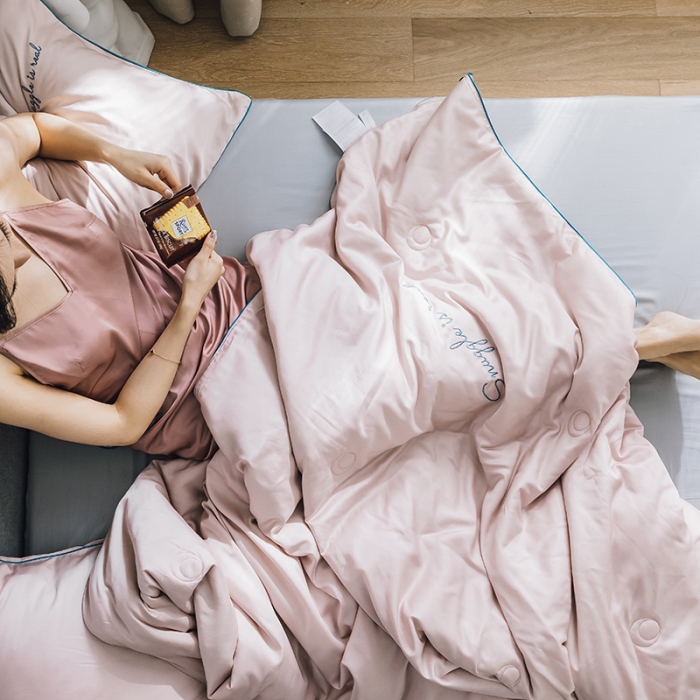 91家纺网 家纺一手货源 找家纺 （总）莱福仕家纺 2024  莫代尔刺绣系列夏被