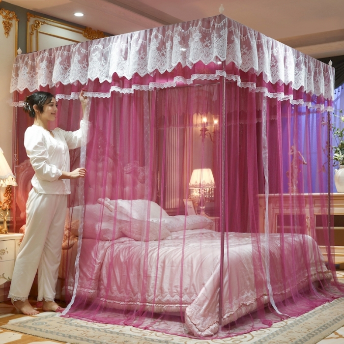 91家纺网 家纺一手货源 找家纺 初心家纺 2025新款升级款三开门宫廷蚊帐-春暖花开 红豆沙