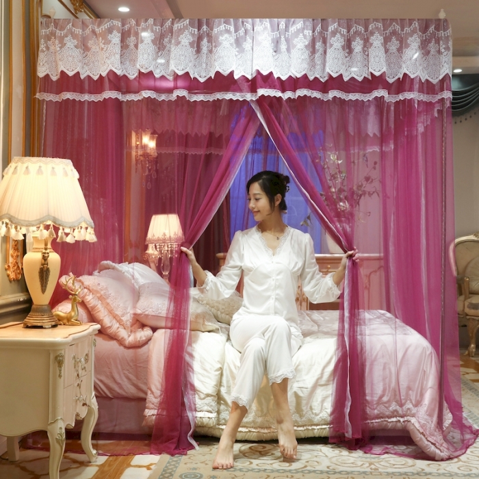 91家纺网 家纺一手货源 找家纺 初心家纺 2025新款升级款三开门宫廷蚊帐-春暖花开 红豆沙