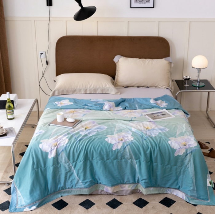 91家纺网 家纺一手货源 找家纺 棉生活家纺 2022新款莫代尔天丝夏被浮蕊绿