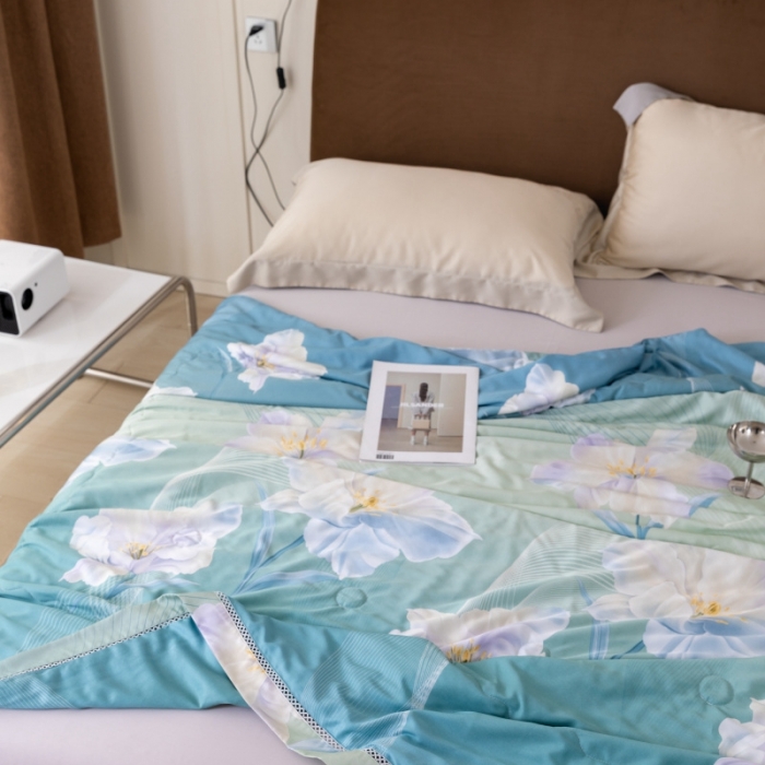 91家纺网 家纺一手货源 找家纺 棉生活家纺 2022新款莫代尔天丝夏被浮蕊绿