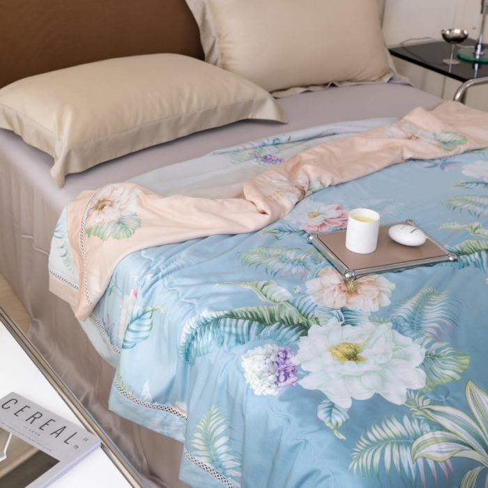 91家纺网 家纺一手货源 找家纺 棉生活家纺 2022新款莫代尔天丝夏被洛蒂亚