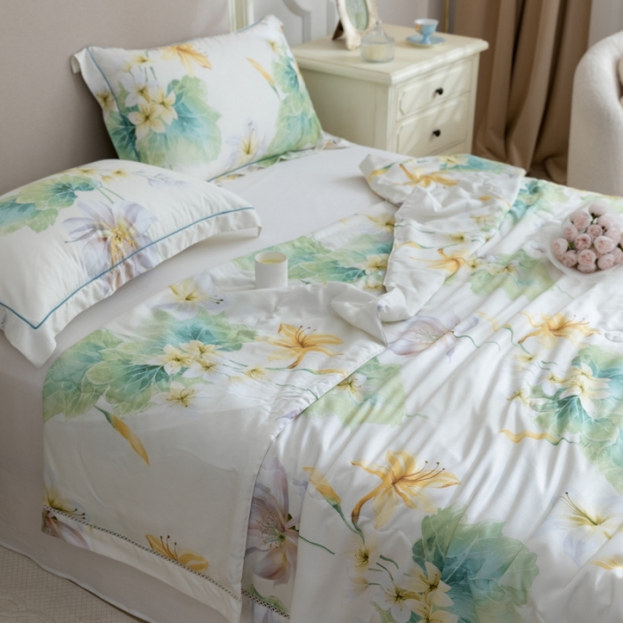 91家纺网 家纺一手货源 找家纺 棉生活家纺 2022新款莫代尔天丝夏被倾城米