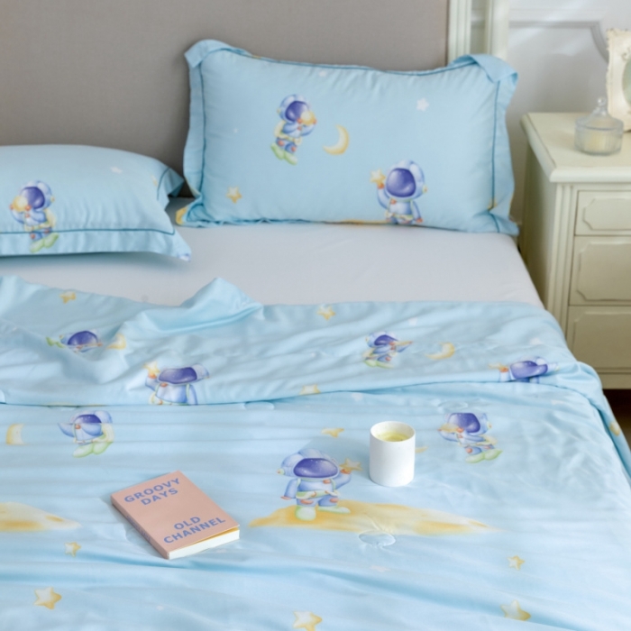 91家纺网 家纺一手货源 找家纺 棉生活家纺 2022新款莫代尔天丝夏被太空遨游绿