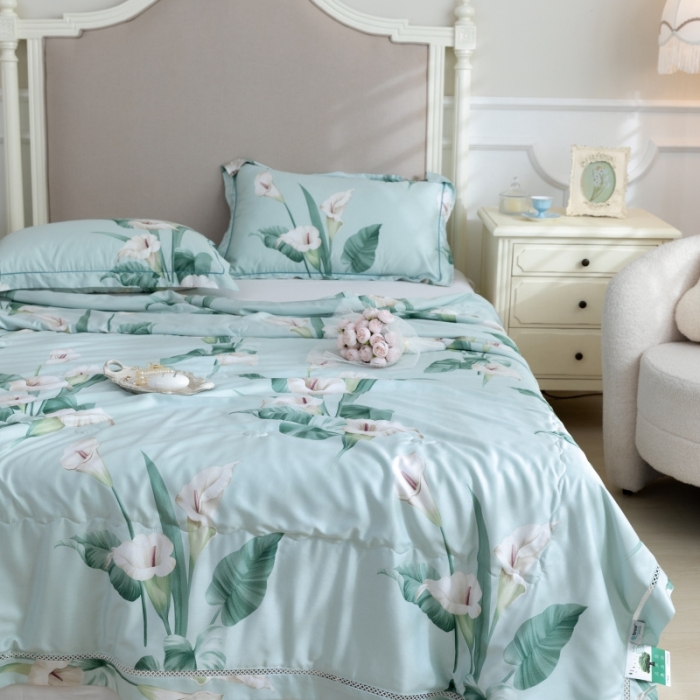 91家纺网 家纺一手货源 找家纺 棉生活家纺 2022新款莫代尔天丝夏被雅韵绿