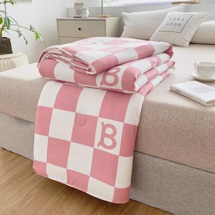 91家纺网 家纺一手货源 找家纺 佰亿莱 2024新款针织大豆纤维夏被 爱格-粉