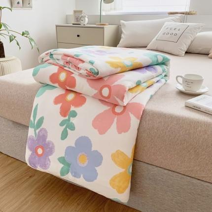 91家纺网 家纺一手货源 找家纺 佰亿莱 2024新款针织大豆纤维夏被 七彩生花