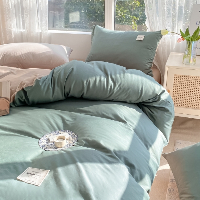 91家纺网 家纺一手货源 找家纺 秀色2025新款小清新40支水洗全棉纯色双拼四件套ins风 果绿+卡其
