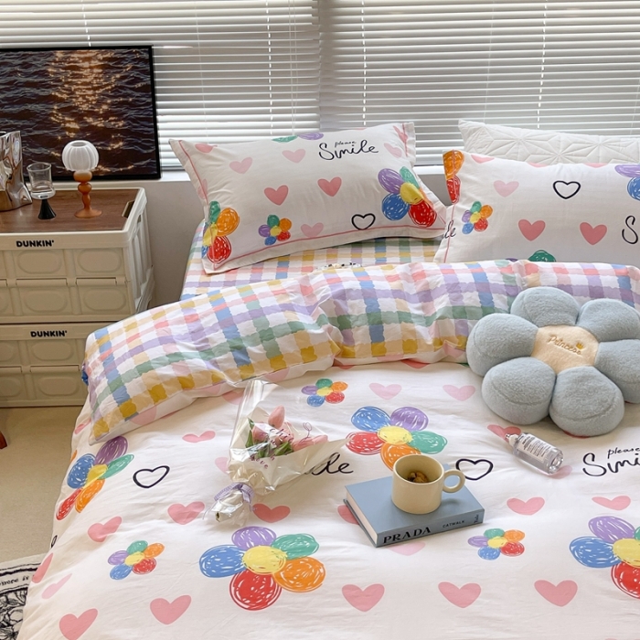 91家纺网 家纺一手货源 找家纺 昔可家纺 2022新款13070工艺款全棉四件套 爱心太阳花