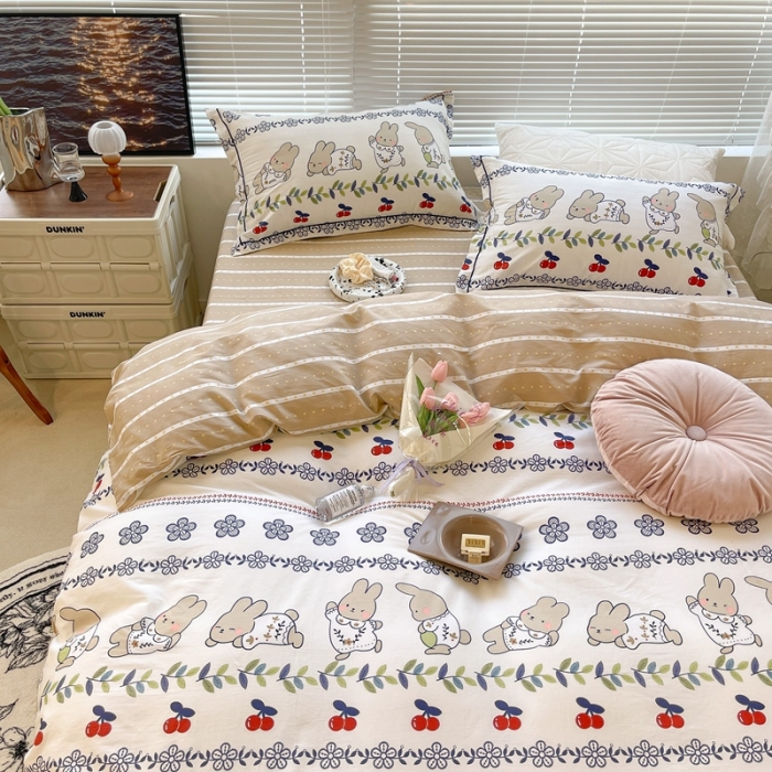 91家纺网 家纺一手货源 找家纺 昔可家纺 2022新款13070工艺款全棉四件套 蓝花兔