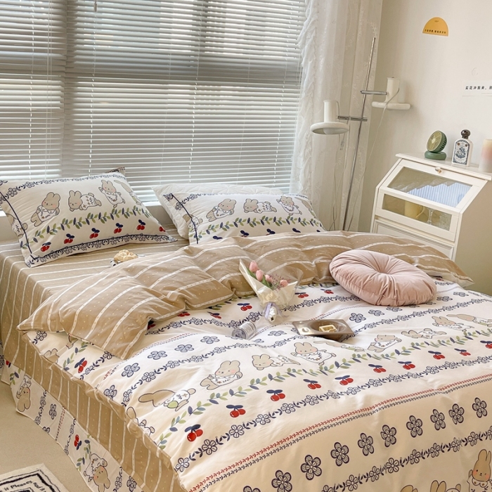 91家纺网 家纺一手货源 找家纺 昔可家纺 2022新款13070工艺款全棉四件套 蓝花兔