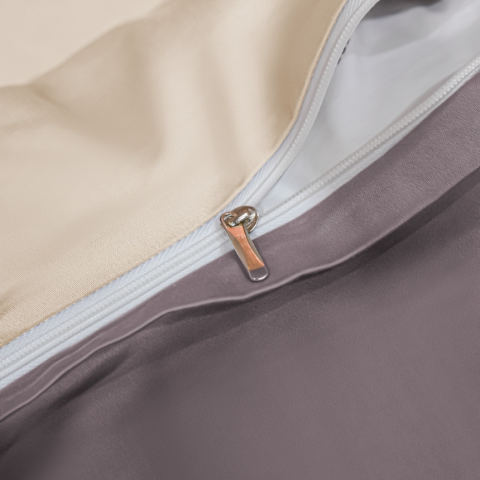 91家纺网 家纺一手货源 找家纺 秀色100支贡缎纯色双拼长绒棉单被套 雅克-香芋紫／浅驼