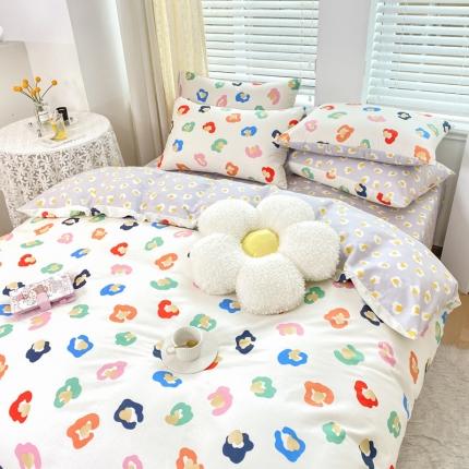 91家纺网 家纺一手货源 找家纺 凌鼎 2025新款40支13372全棉印花四件套 爱心豹纹