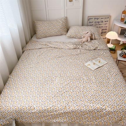 91家纺网 家纺一手货源 找家纺 (总)星期八 2022新款卡通针织棉夏被