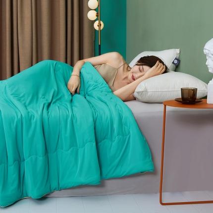 91家纺网 家纺一手货源 找家纺 梦镜 2025新款A类冰淇淋凉感丝夏凉被 松石绿