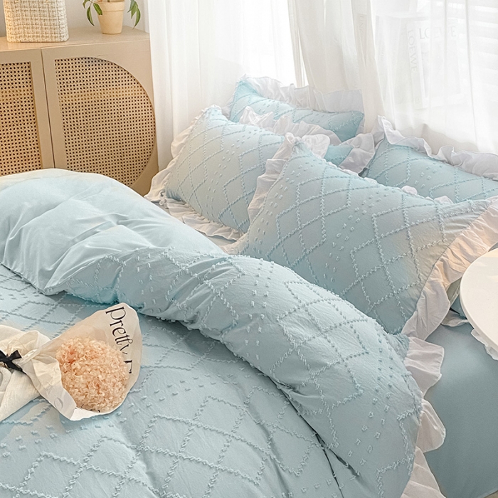 91家纺网 家纺一手货源 找家纺 澳梵家居2022新款韩式立体剪花小清新水洗全棉四件套泡芙水蓝