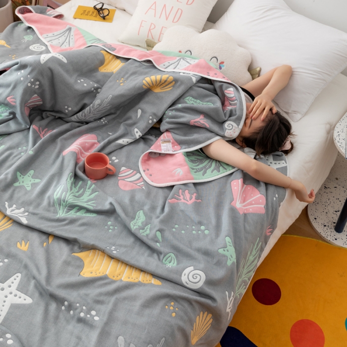 91家纺网 家纺一手货源 找家纺 朴尔 2022年新款卡漫风格全棉六层纱毛巾被 海底世界-灰