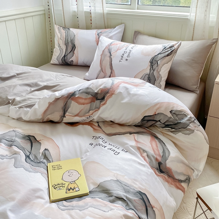 91家纺网 家纺一手货源 找家纺 琪格格 2022新款纯棉13372简约款四件套 琉光