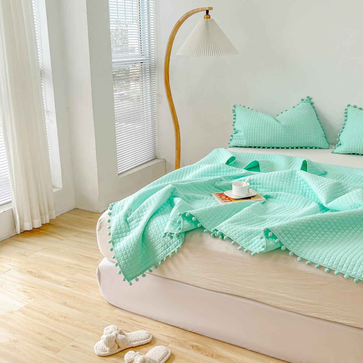 91家纺网 家纺一手货源 找家纺 乐卧 2026新款球球边水洗棉夏凉被-乐趣 薄荷绿