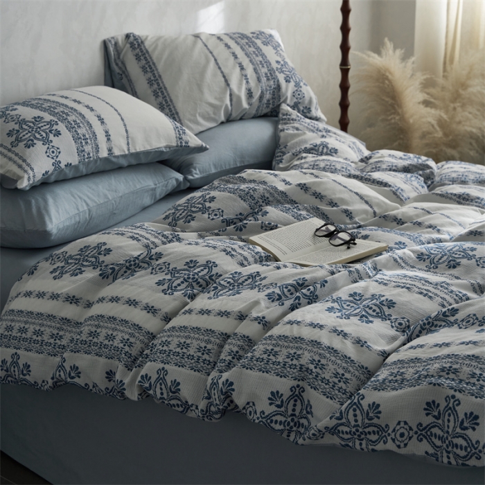 91家纺网 家纺一手货源 找家纺 梦享生活 2022新款全棉色织水洗棉提花四件套 克什米尔蓝