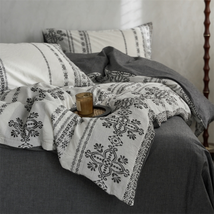 91家纺网 家纺一手货源 找家纺 梦享生活 2022新款全棉色织水洗棉提花四件套 克什米尔深灰