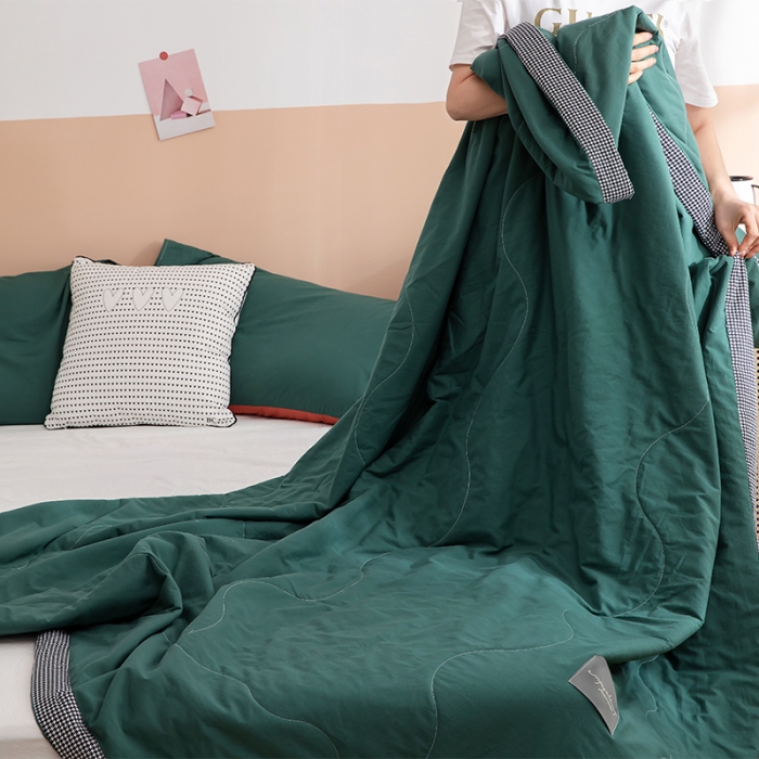 91家纺网 家纺一手货源 找家纺 vip被业 2022新款千鸟格水洗棉夏被 青山黛