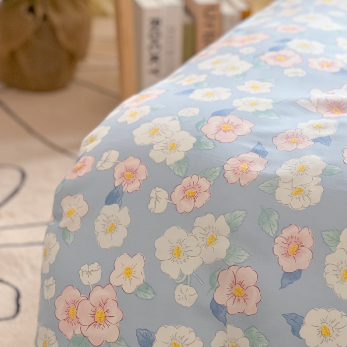 91家纺网 家纺一手货源 找家纺 柚子2022新款40支13372全棉印花四件套 兔兔花园