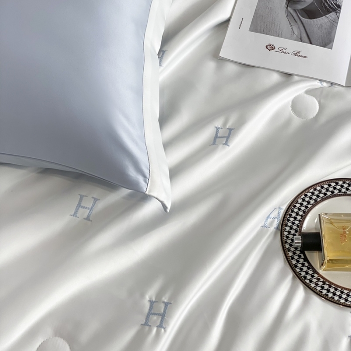 91家纺网 家纺一手货源 找家纺 （总）优悦生活馆 2022新款冰丝夏被四件套