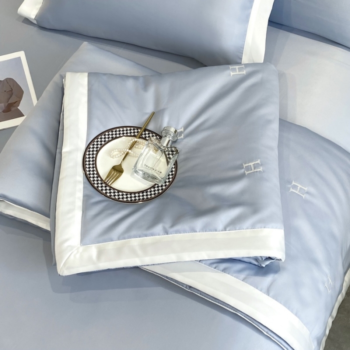 91家纺网 家纺一手货源 找家纺 优悦生活馆 2022新款冰丝夏被四件套 H-蓝