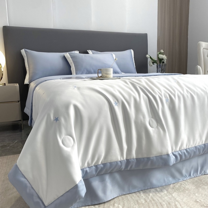 91家纺网 家纺一手货源 找家纺 优悦生活馆 2022新款冰丝夏被四件套 星月-白蓝