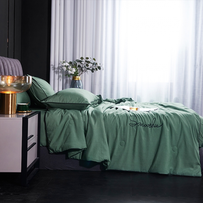 91家纺网 家纺一手货源 找家纺 ab家纺 2022新款简爱夏被四件套夏凉被 简爱-灰草绿