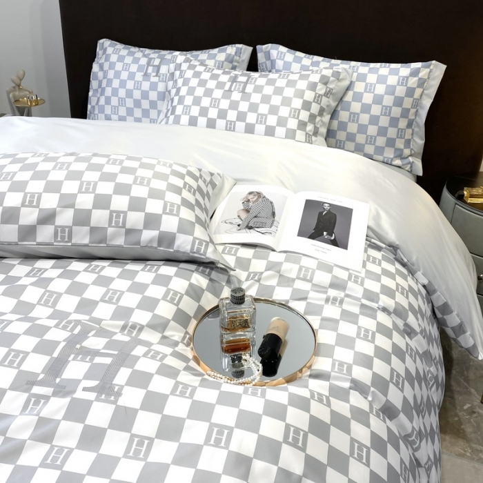 91家纺网 家纺一手货源 找家纺 优悦生活馆 2022新款棋盘格冰丝四件套 棋盘-灰