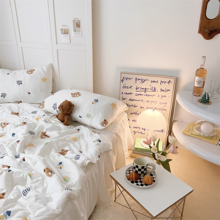 91家纺网 家纺一手货源 找家纺 星期八 2022新款卡通针织棉夏被 小熊