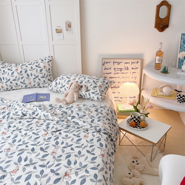 91家纺网 家纺一手货源 找家纺 星期八 2022新款卡通针织棉夏被 小兔