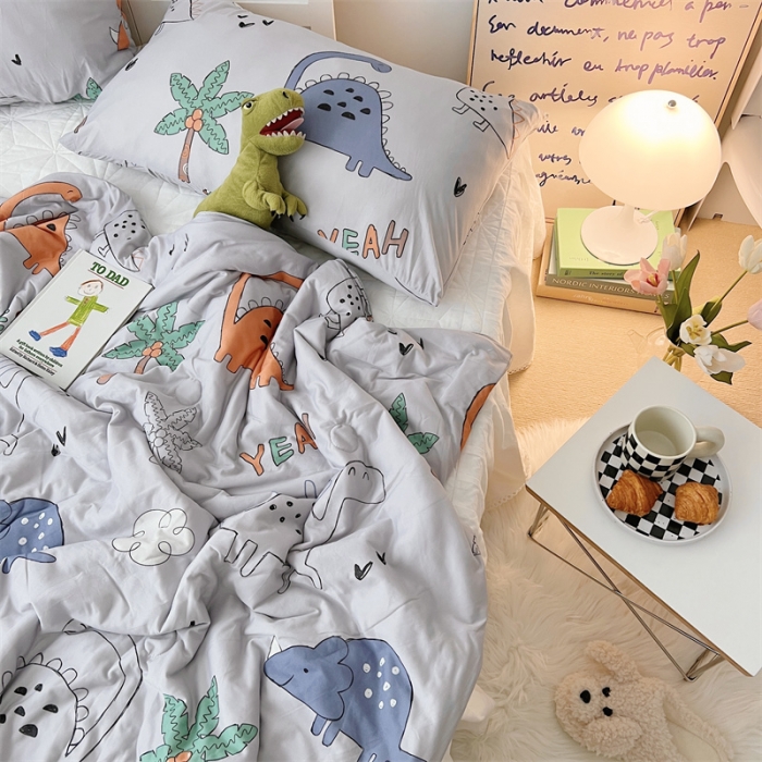 91家纺网 家纺一手货源 找家纺 星期八 2022新款卡通针织棉夏被 小恐龙