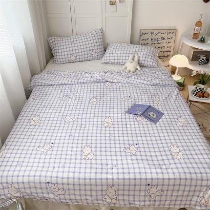 91家纺网 家纺一手货源 找家纺 星期八 2022新款卡通针织棉夏被 蓝格小兔