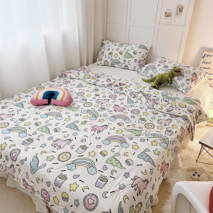 91家纺网 家纺一手货源 找家纺 星期八 2022新款卡通针织棉夏被 独角马