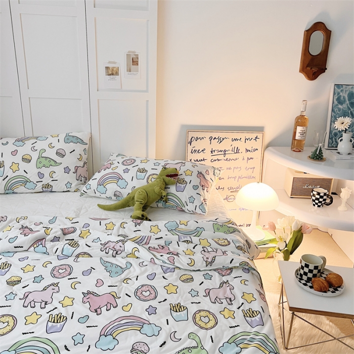 91家纺网 家纺一手货源 找家纺 星期八 2022新款卡通针织棉夏被 独角马