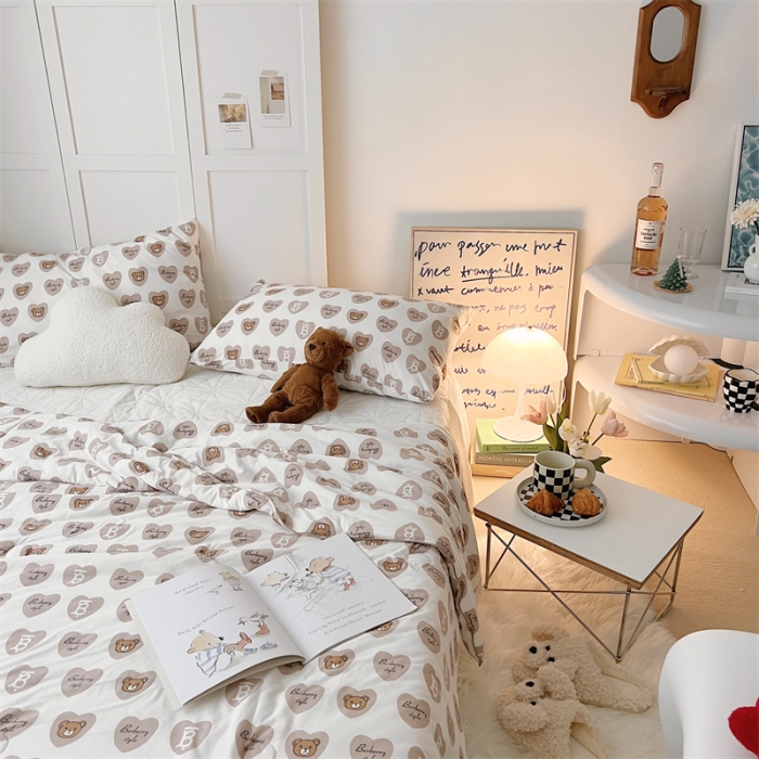 91家纺网 家纺一手货源 找家纺 星期八 2022新款卡通针织棉夏被 宝丽熊