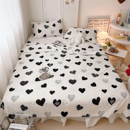 91家纺网 家纺一手货源 找家纺 星期八 2022新款卡通针织棉夏被 爱心