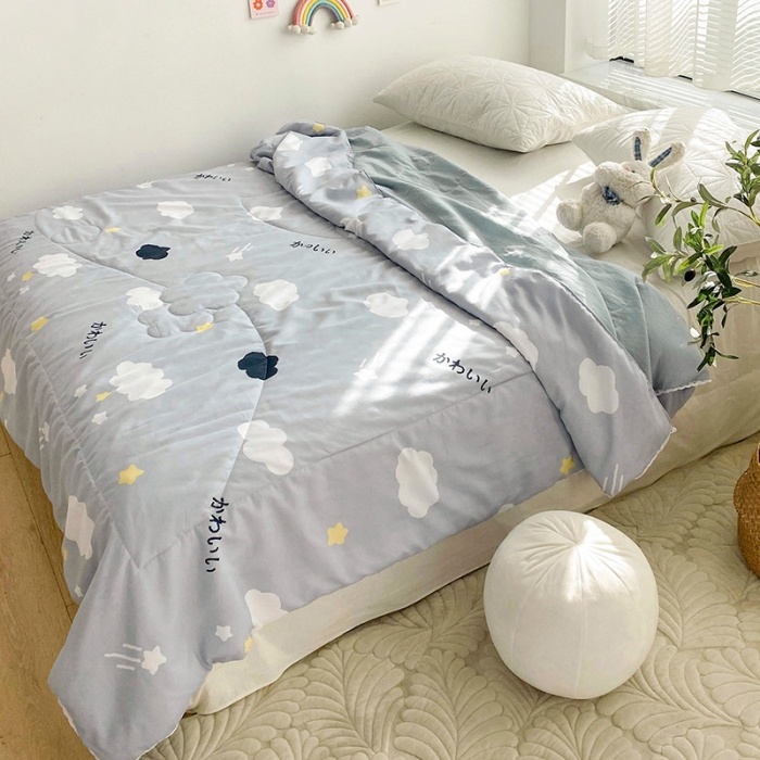 91家纺网 家纺一手货源 找家纺 寐居 2022新款亲肤小花边水洗棉单夏被 白云朵朵