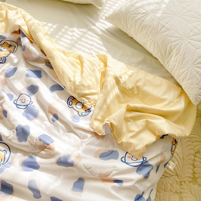 91家纺网 家纺一手货源 找家纺 寐居 2022新款亲肤小花边水洗棉单夏被 豹纹虎