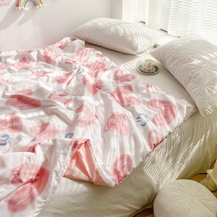 91家纺网 家纺一手货源 找家纺 寐居 2022新款亲肤小花边水洗棉单夏被 粉爱心