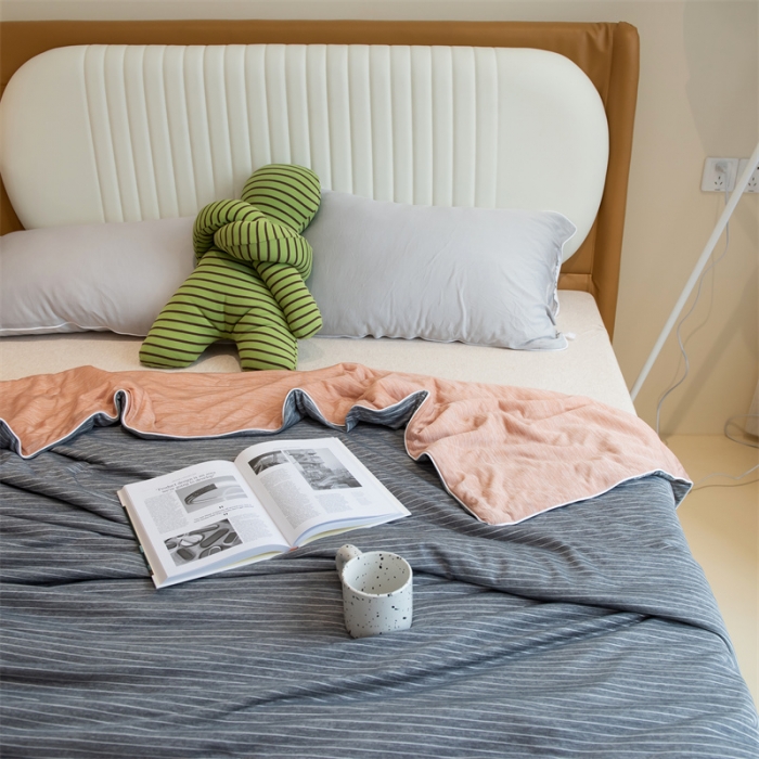 91家纺网 家纺一手货源 找家纺 星座  2025春夏A类凉感丝夏被空调被芯被子 高雅黑