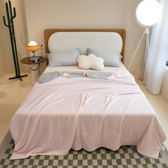 91家纺网 家纺一手货源 找家纺 星座  2025春夏A类凉感丝夏被空调被芯被子 清新粉