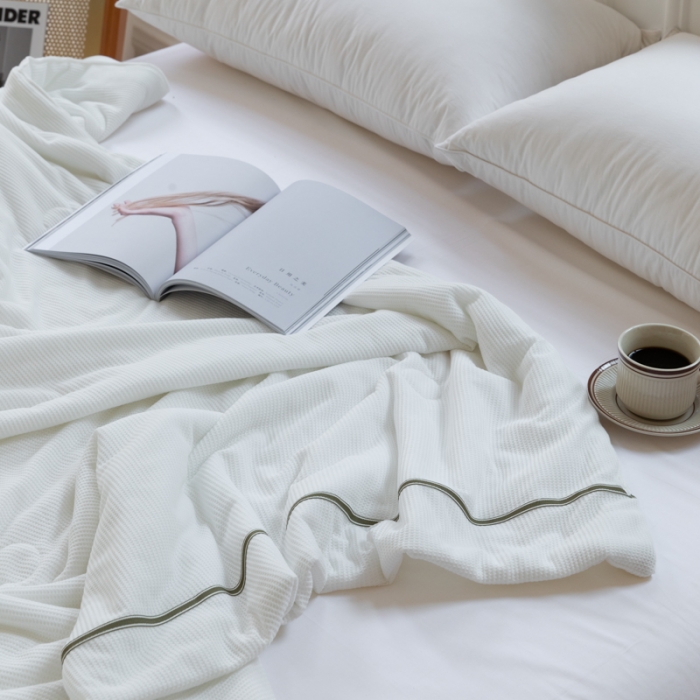 91家纺网 家纺一手货源 找家纺 木堇 2022新款纯色莫代尔华夫格夏被 江柚白