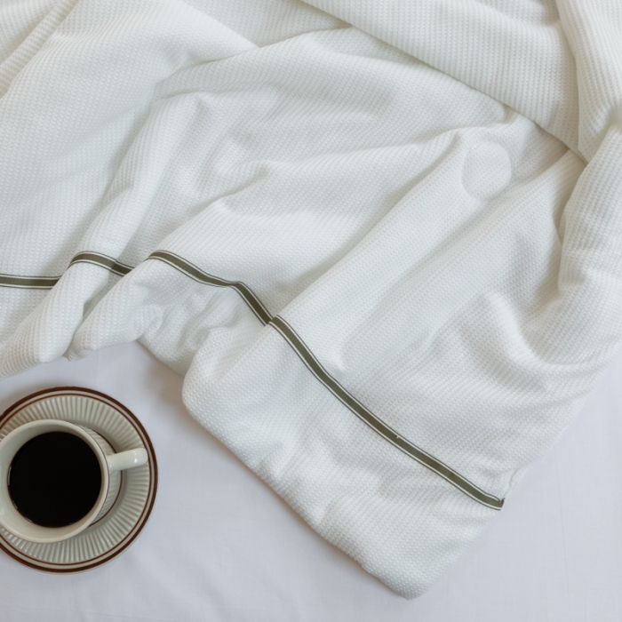 91家纺网 家纺一手货源 找家纺 木堇 2022新款纯色莫代尔华夫格夏被 江柚白