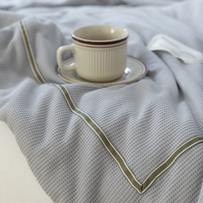 91家纺网 家纺一手货源 找家纺 木堇 2022新款纯色莫代尔华夫格夏被 流光灰