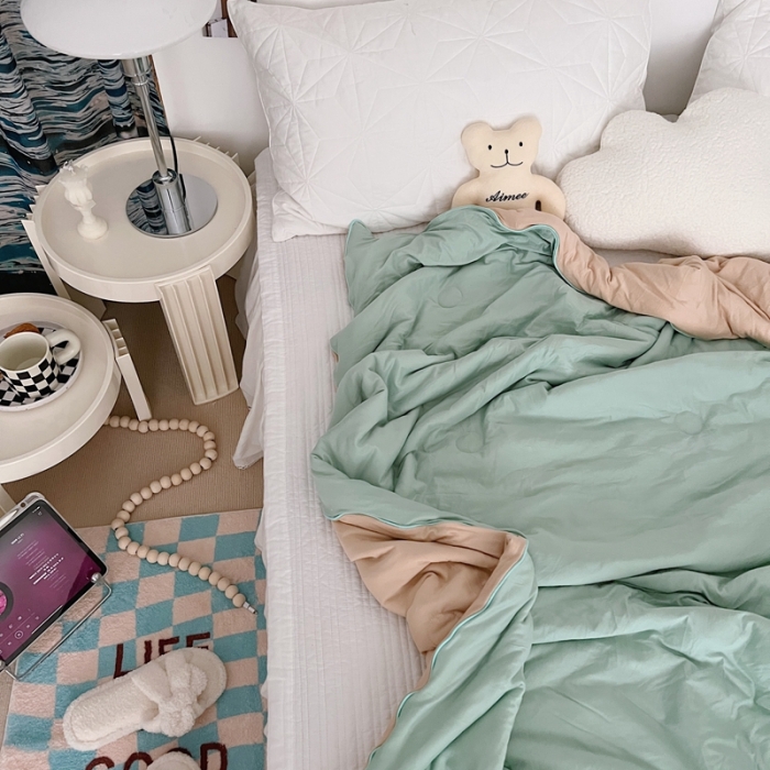 91家纺网 家纺一手货源 找家纺 星期八 2022新款马卡龙针织棉大豆夏被 豆绿卡其